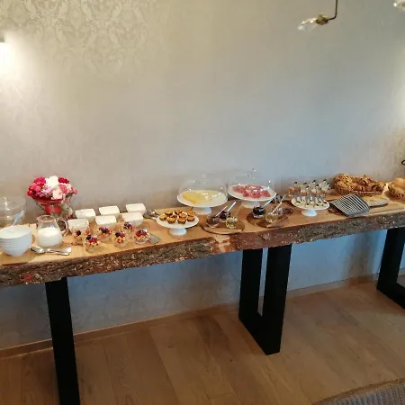 La Roseraie Pensionat 4*