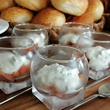 La Roseraie Гостевой дом 4*